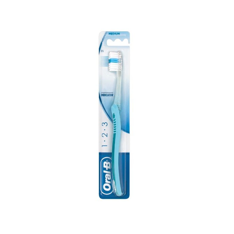 Procter & Gamble Oralb 123 Indicator Spazzolino Manuale Setole 35 Medie