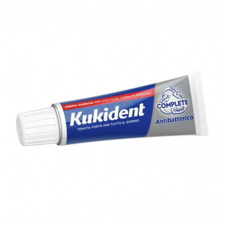 40g di Kukident Antibatterico Crema Adesiva Dentiere